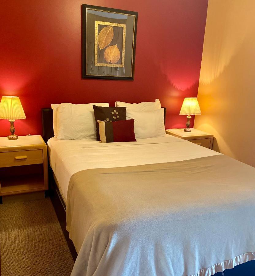 Motel Bo Radium Radium Hot Springs Buitenkant foto